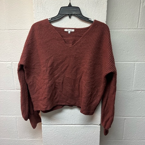 Madewell V-Neck Sweater in Rich Rust. Size Medium - Picture 1 of 5